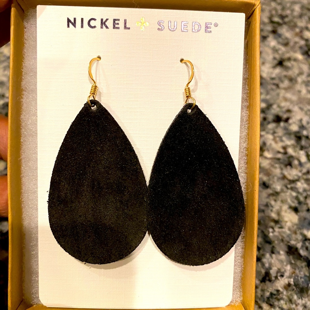 N&S Small Onyx Suede Earrings
